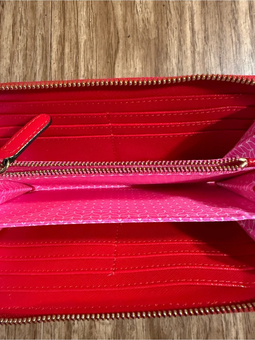 Vineyard Vines Red Wallet